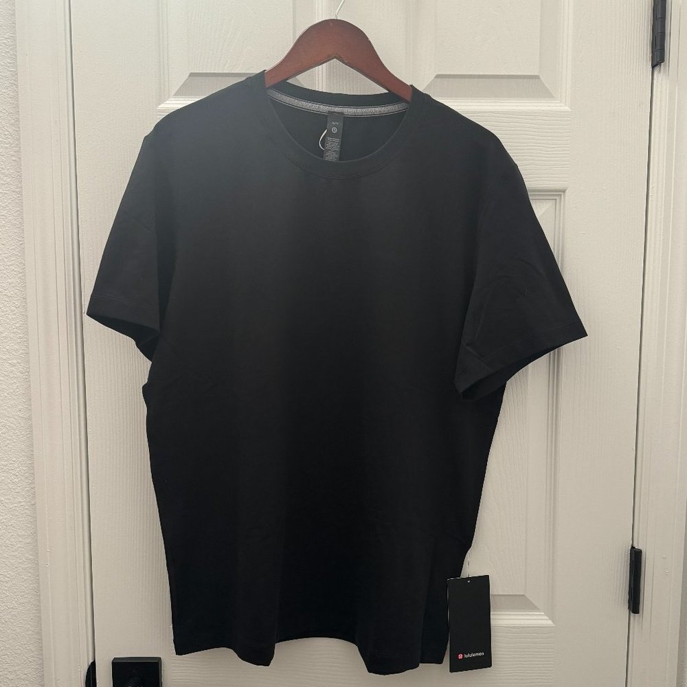NWT LULULEMON Mens Soft Jersey Short Sleeve Shirt Black Size XL $58